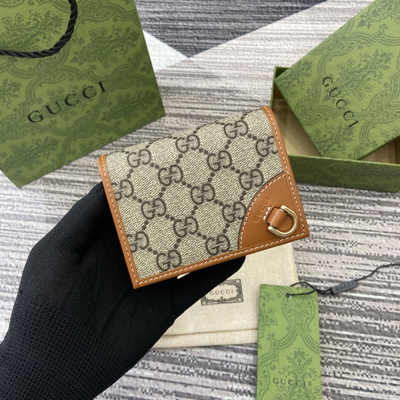 G*u*i wallets & purse